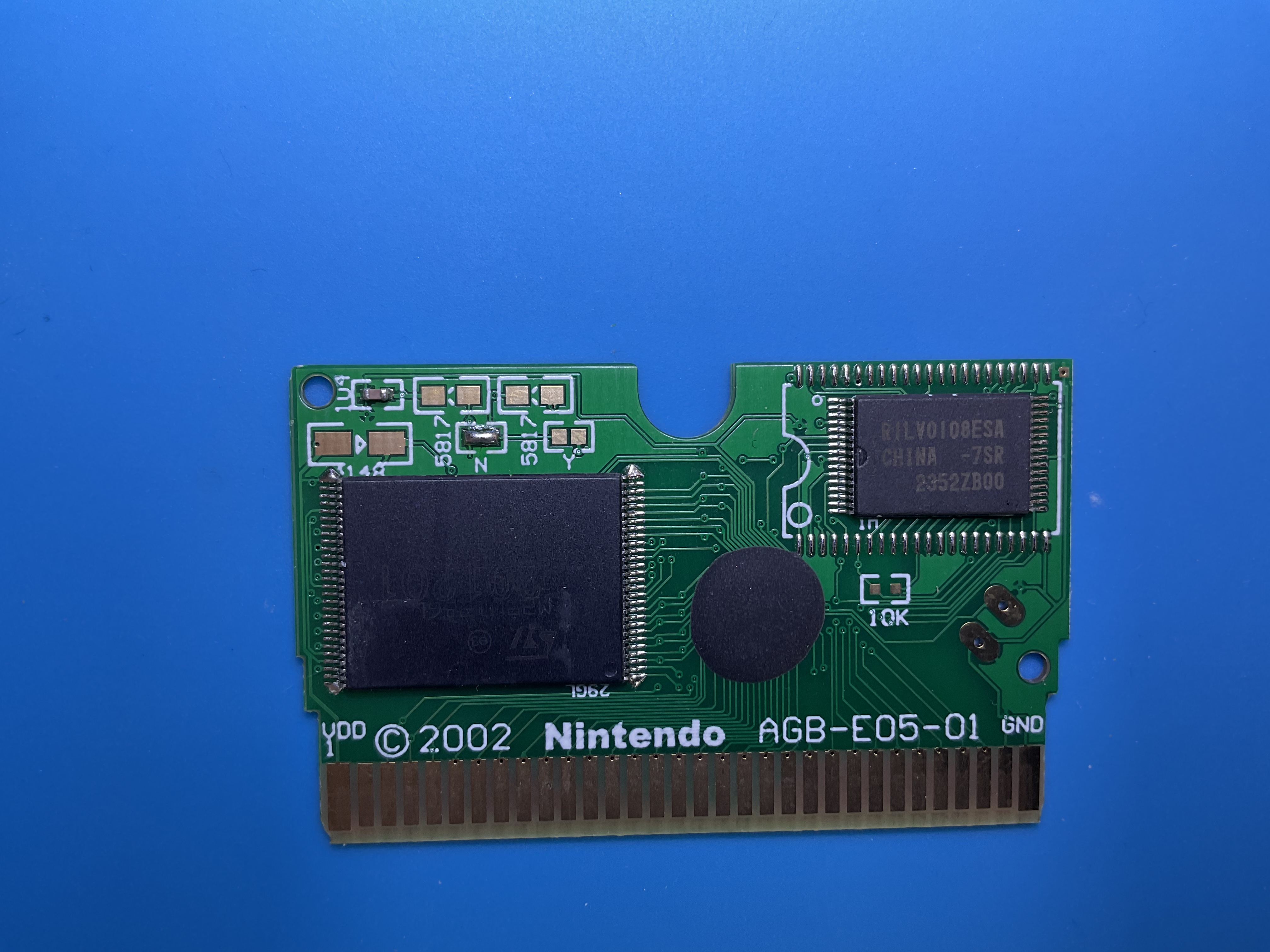 What are the main components of a Game Boy cartridge? – Epilogue